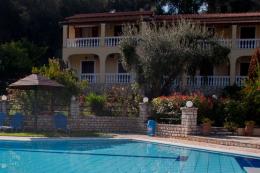 VILLA-PAPOULAS-OUSIDE